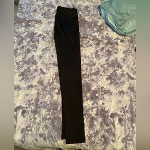 Black size small Joe fresh leggings